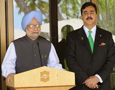 Prime Minister Manmohan Singh and Prime Minister of Pakistan Yousf Raza Gilani.